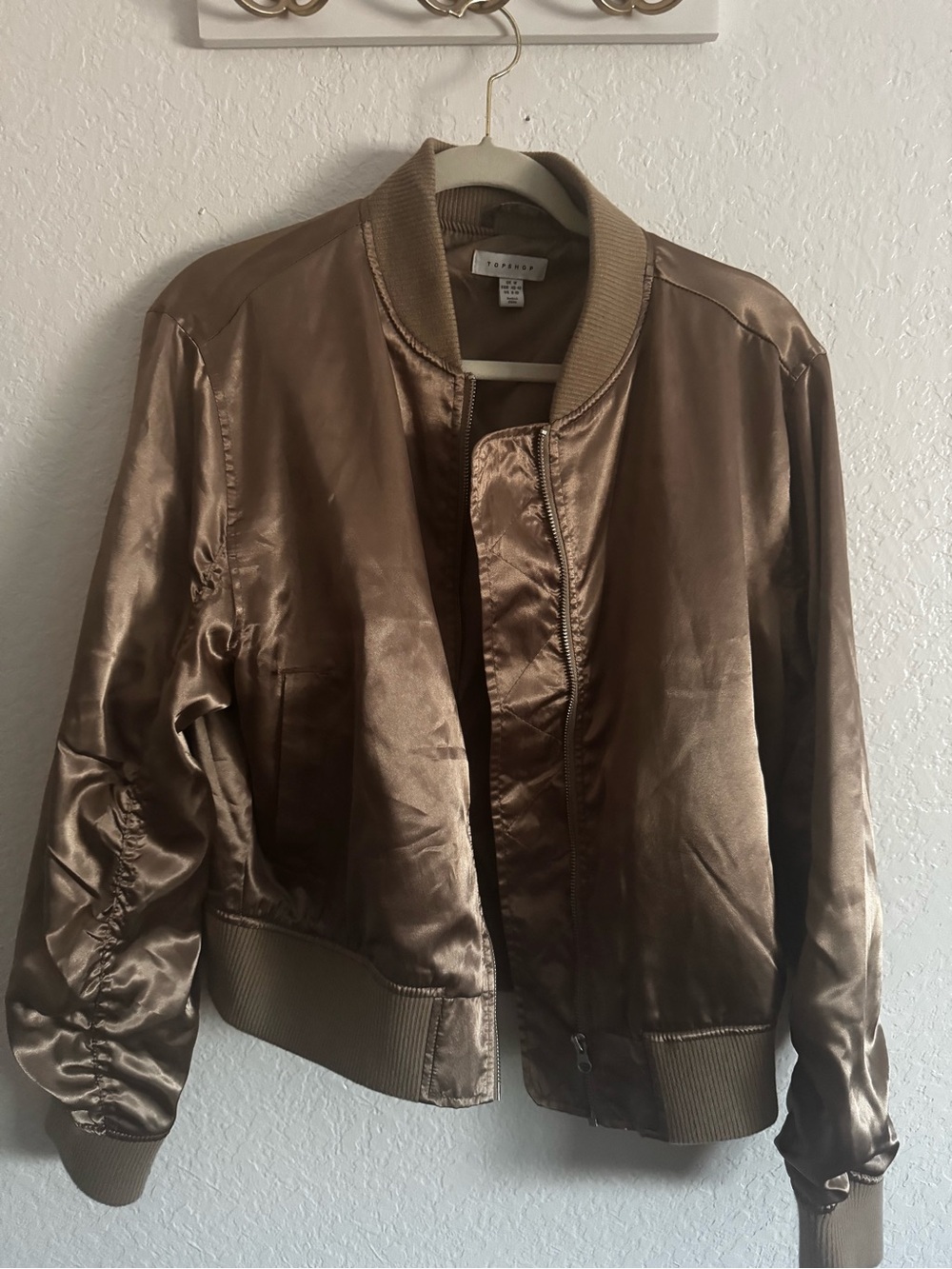 Topshop Metallic Gold Bomber Jacket - Picture 2 of 3